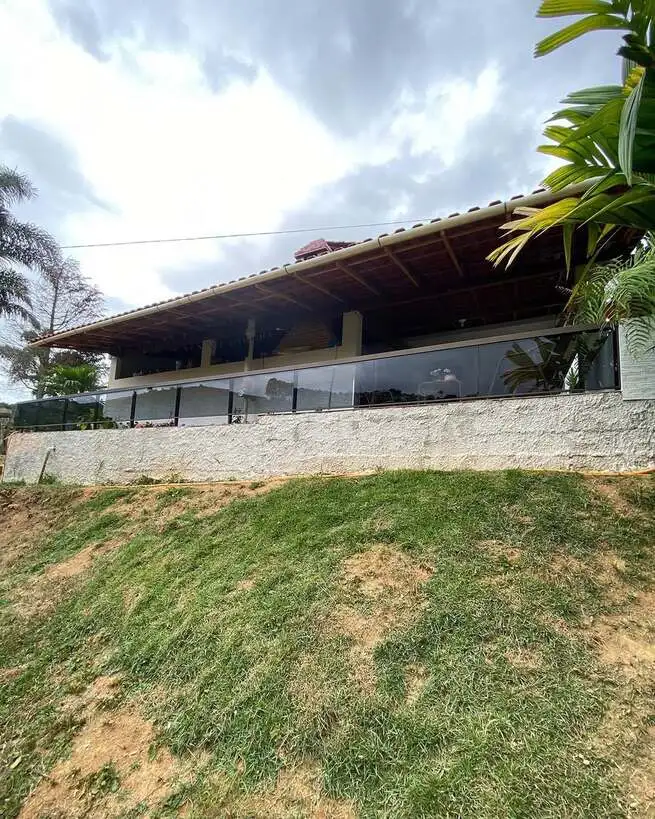 Guarda-corpo de vidro em Jaguariúna com vidro transparente